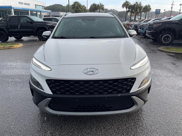 2022 Hyundai Kona SEL photo 4