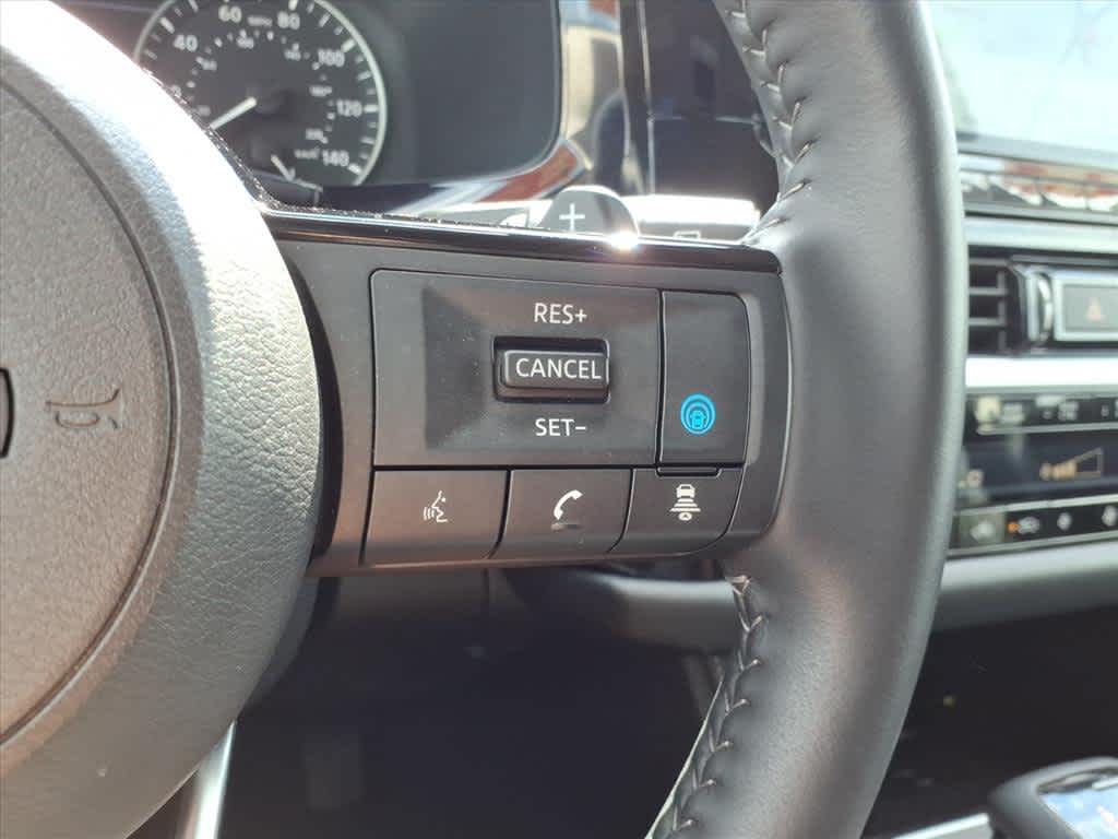 2024 Nissan Pathfinder SL photo 21