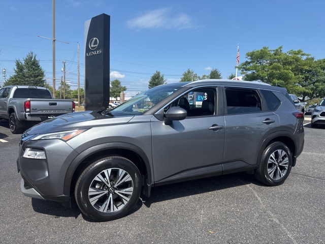 2023 Nissan Rogue SV photo 7