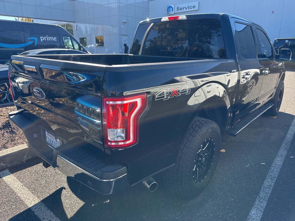 2017 Ford F-150 XLT photo 4