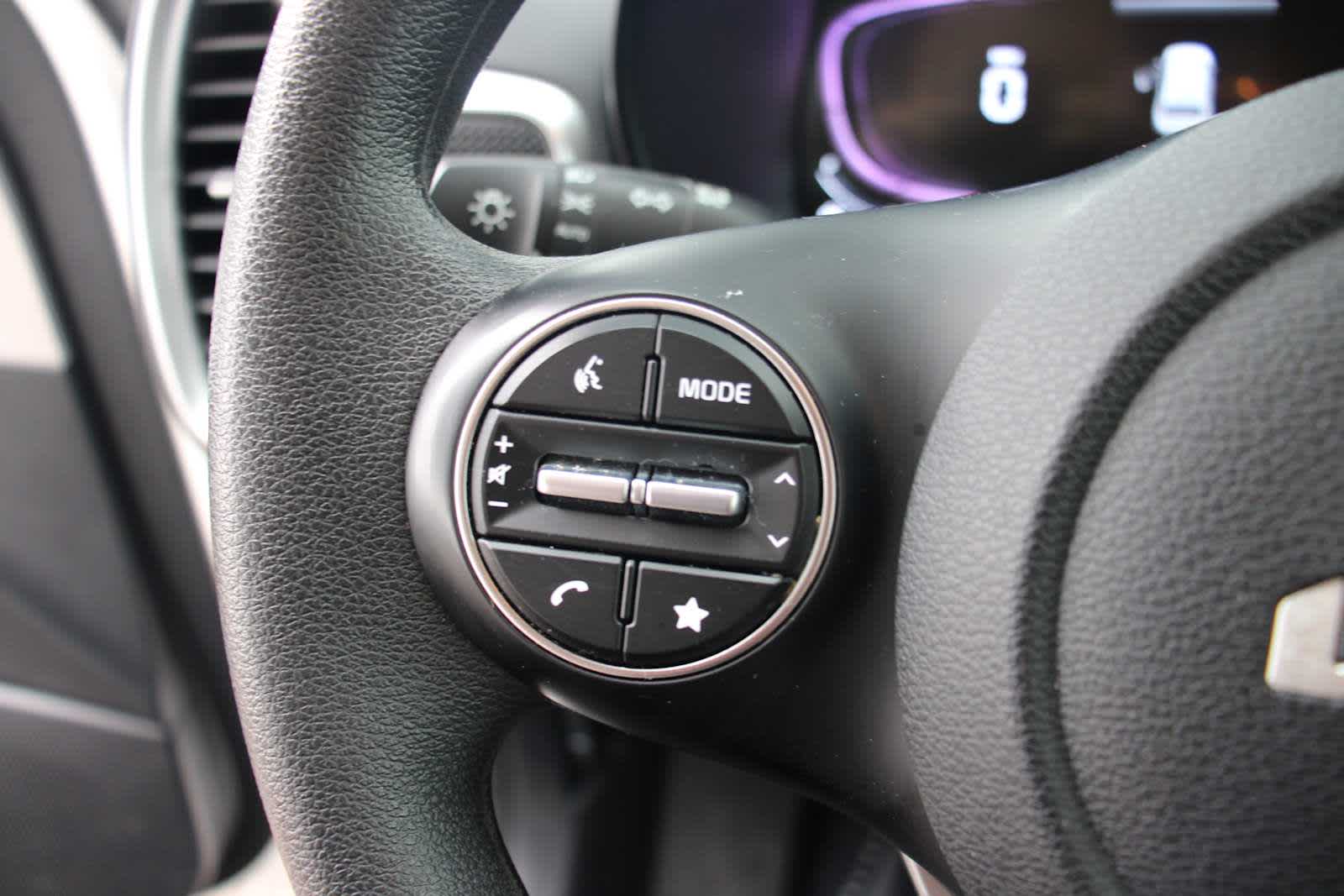 2024 Kia Soul LX photo 14