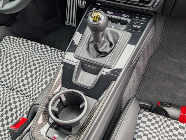 2022 Porsche 911 GT3 Touring photo 14