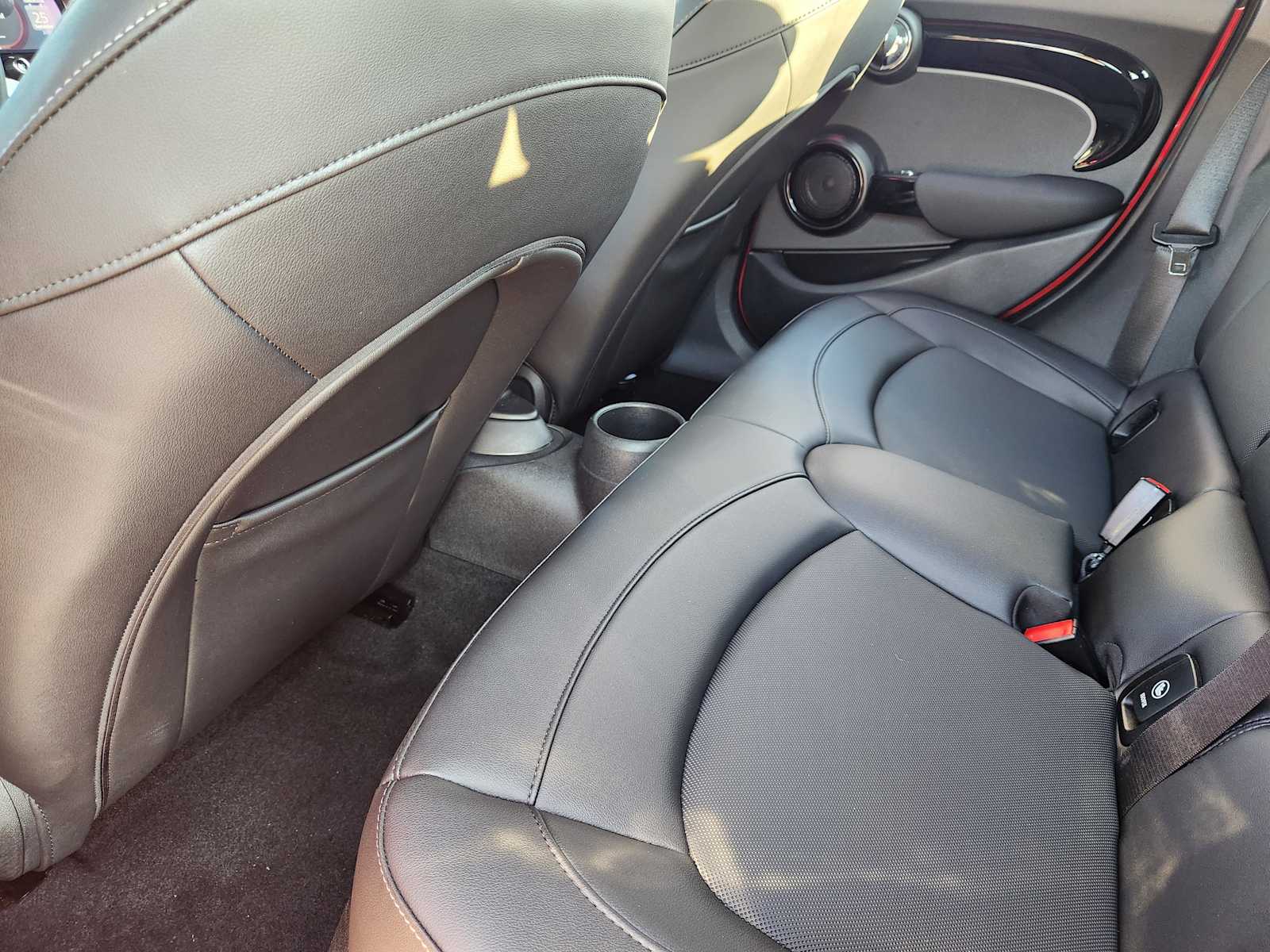 2023 Mini Cooper 4 Door Hardtop S photo 19