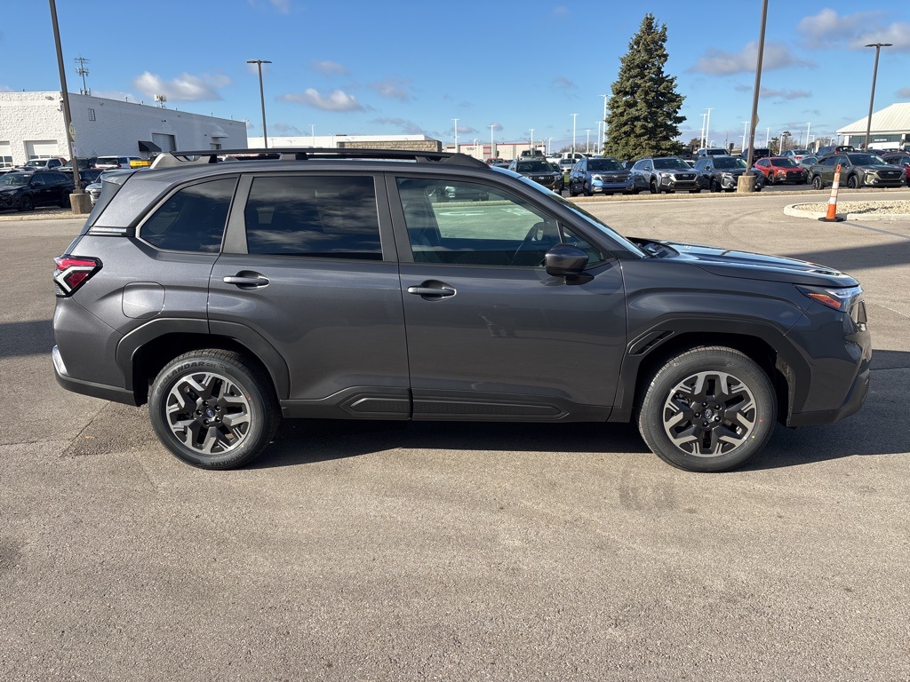 2026 Subaru Forester Premium Base photo 2