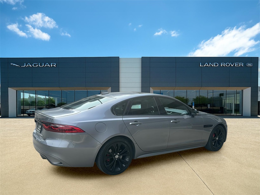 2024 Jaguar XF P300 R-Dynamic SE photo 3