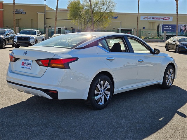 2025 Nissan Altima 2.5 S photo 3
