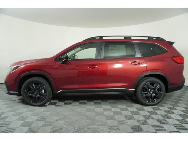 2025 Subaru Ascent Onyx Edition Touring photo 2