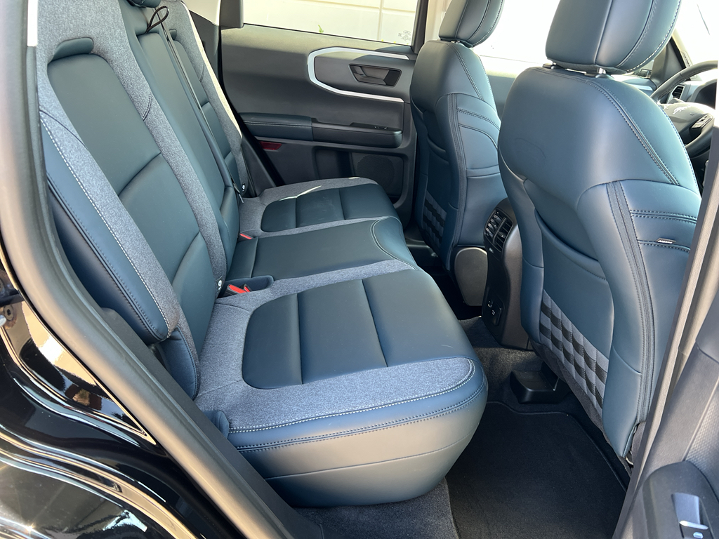 2024 Ford Bronco Sport Outer Banks photo 34