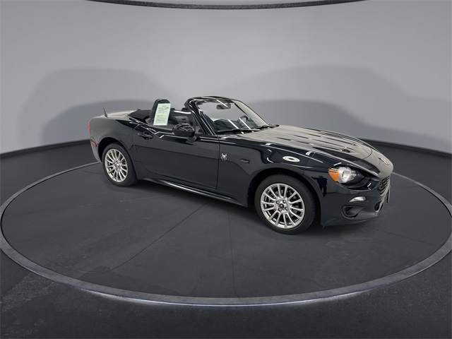 2020 Fiat 124 Spider Classica photo 2