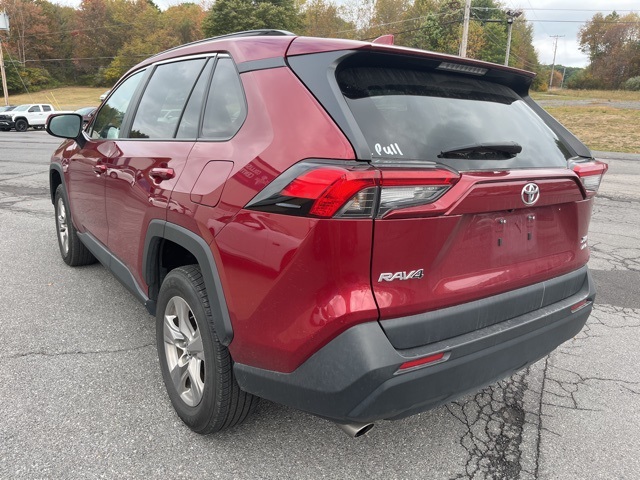 2023 Toyota RAV4 XLE photo 6
