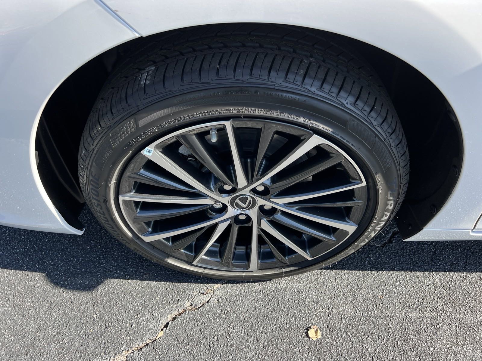 L/Certified 2024 Lexus ES 350 4dr Car in Union City U181178A Butler