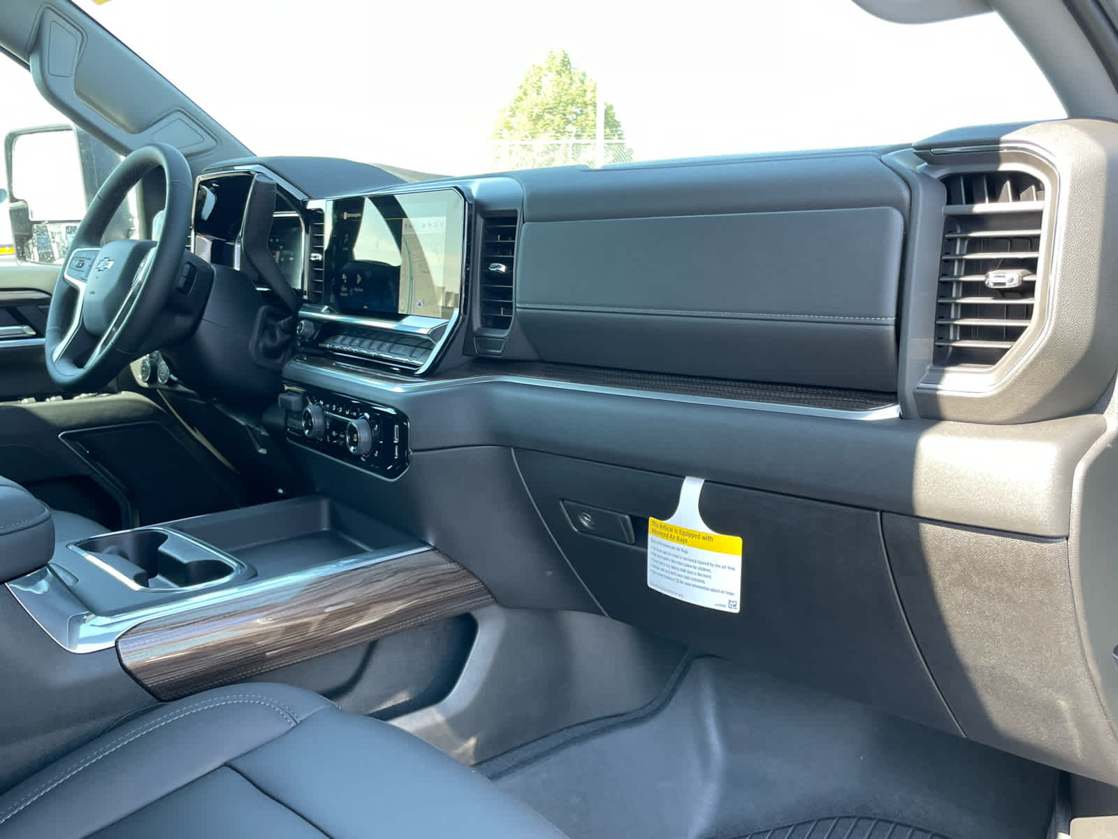 2026 Chevrolet Silverado 2500HD LT photo 35