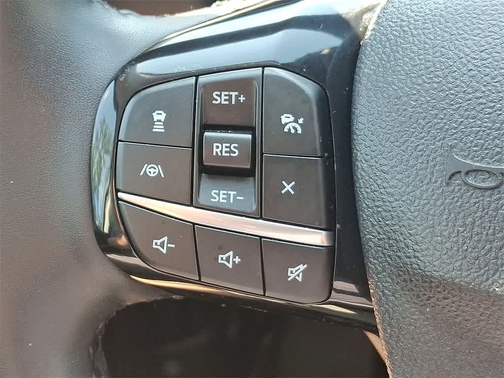 2022 Ford Escape SE Hybrid photo 22