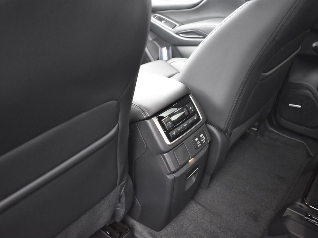 2025 Subaru Ascent Limited photo 20