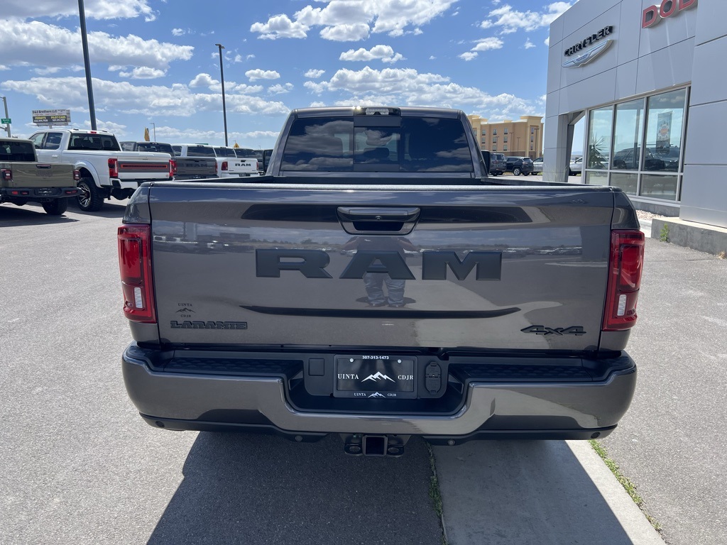 2025 Ram 3500 Laramie photo 5
