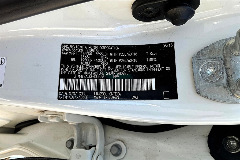 2015 Toyota Land Cruiser Base photo 19