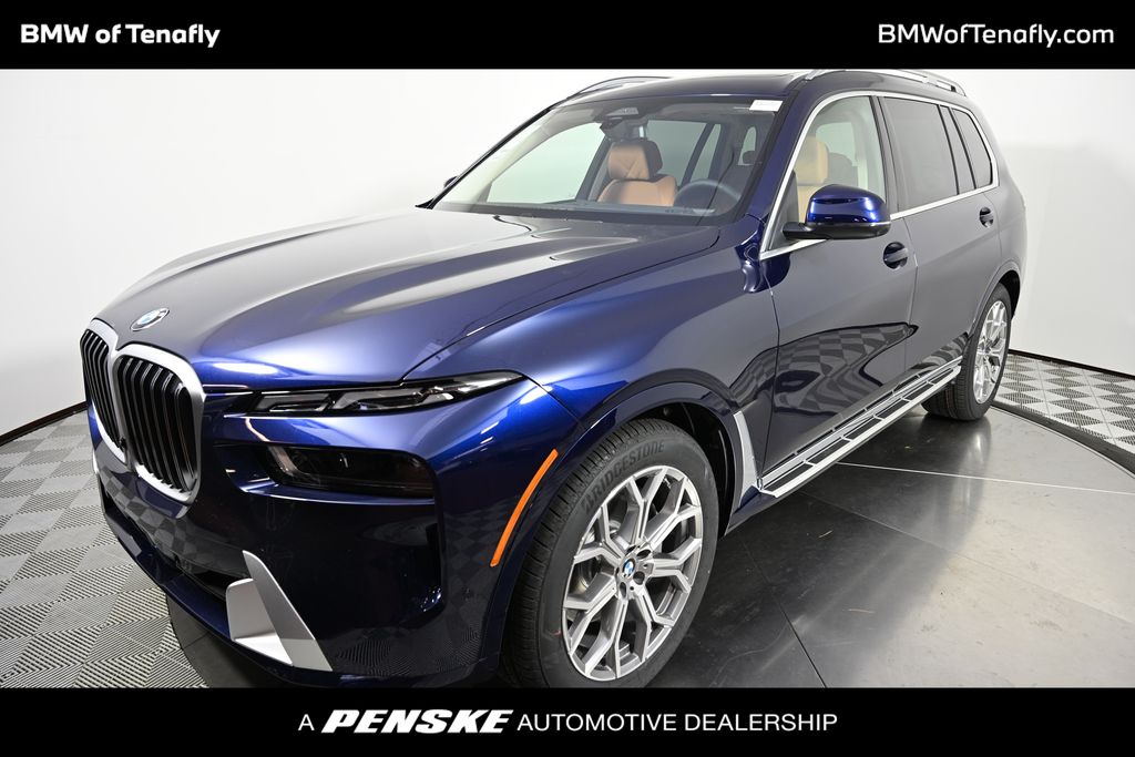 2026 BMW X7 40i's photo