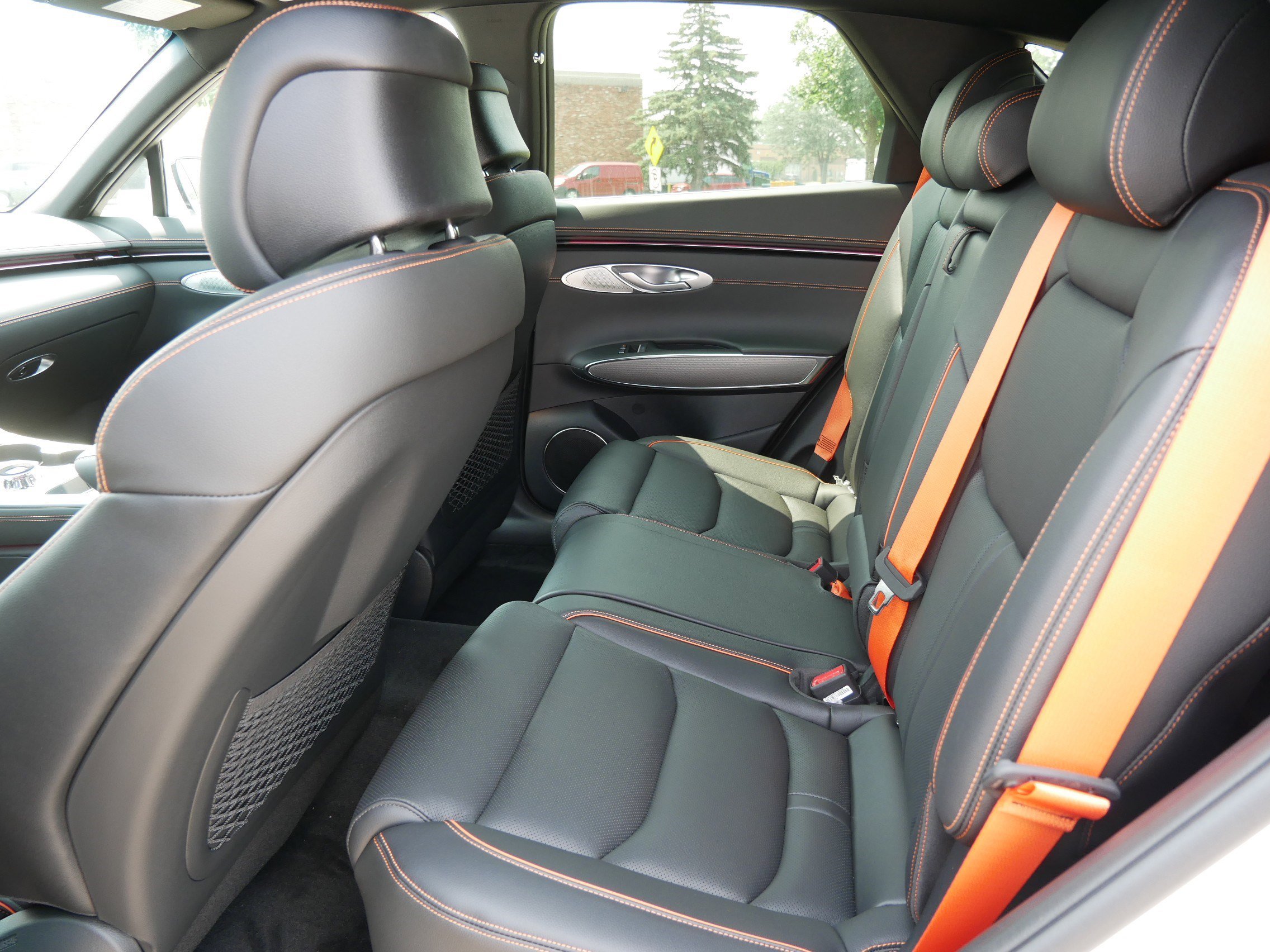 2026 Genesis GV70 3.5T Sport Advanced photo 4