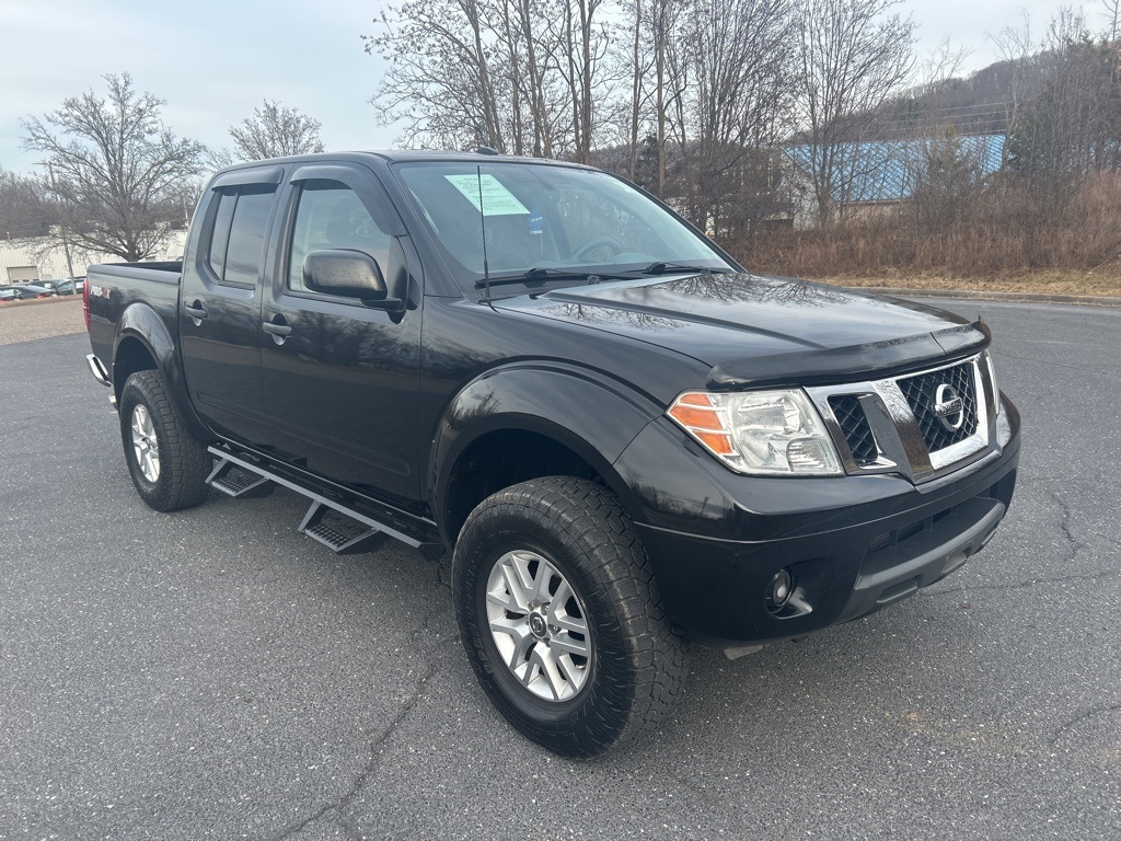 2017 Nissan Frontier SV's photo
