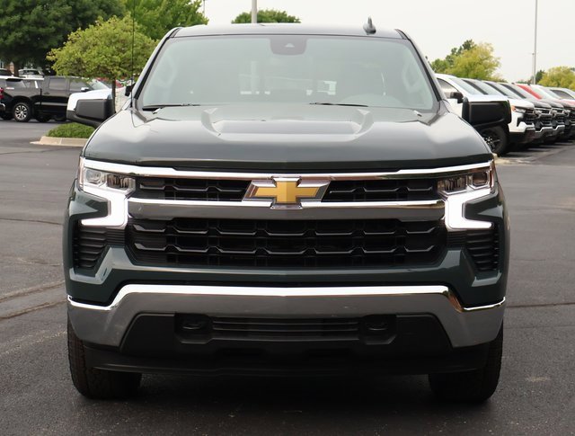 2025 Chevrolet Silverado 1500 LT photo 21