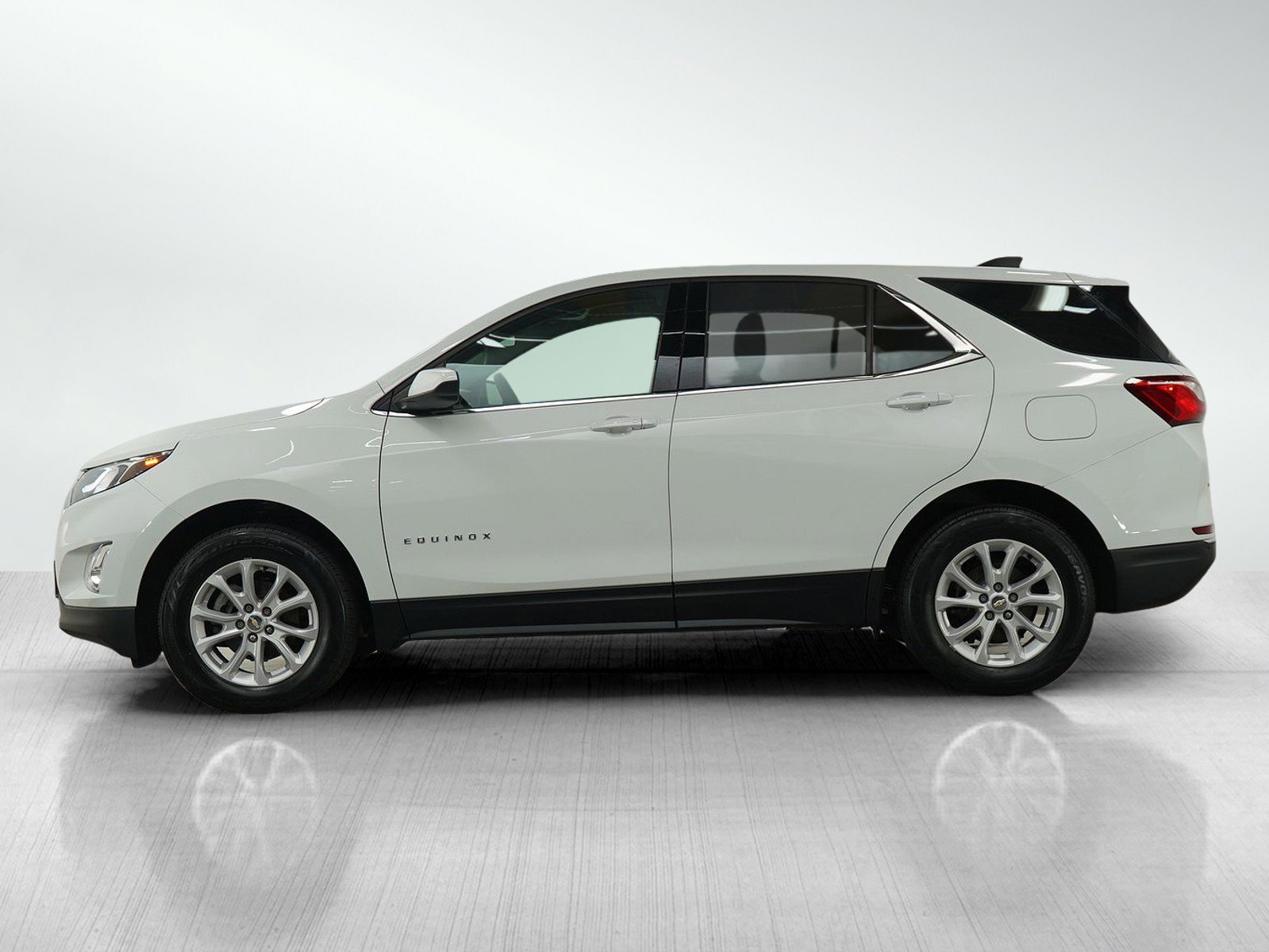 Used 2020 Chevrolet Equinox LT with VIN 3GNAXUEV1LS606326 for sale in White Bear Lake, Minnesota