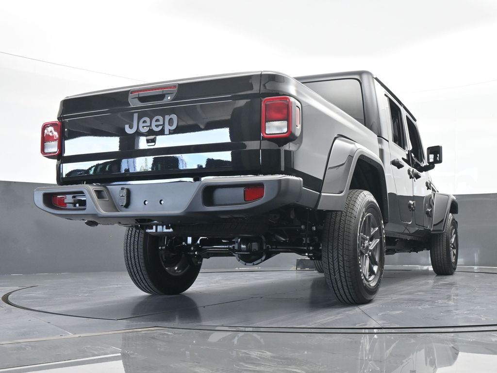 2025 Jeep Gladiator Sport S photo 50