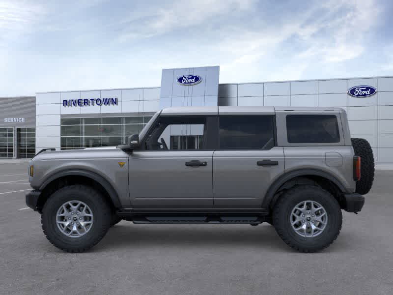2025 Ford Bronco Badlands photo 3