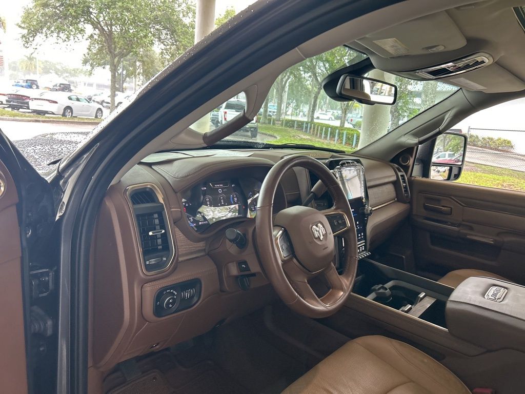 2023 Ram 2500 Longhorn photo 4