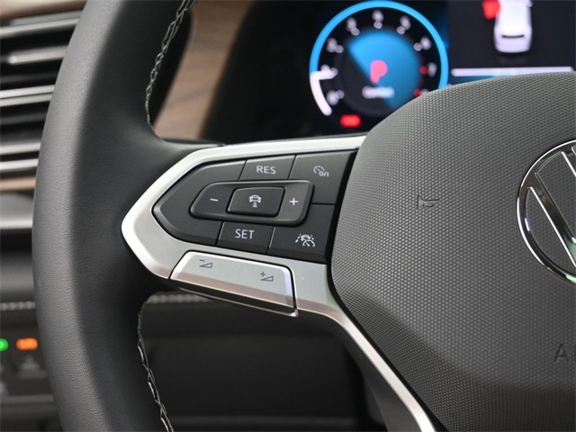 2025 Volkswagen Atlas SE Technology photo 27