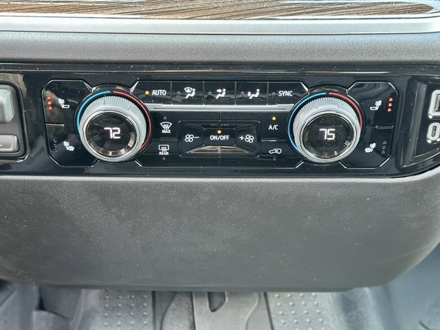 2025 Chevrolet Silverado 1500 LT photo 22