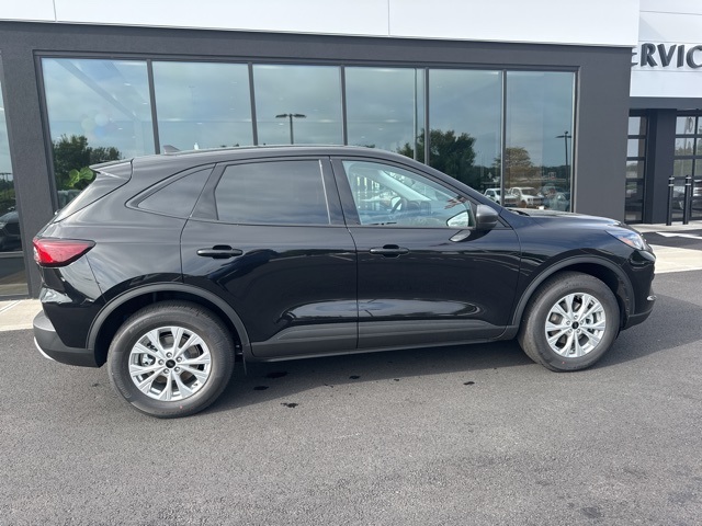 2025 Ford Escape Active photo 2