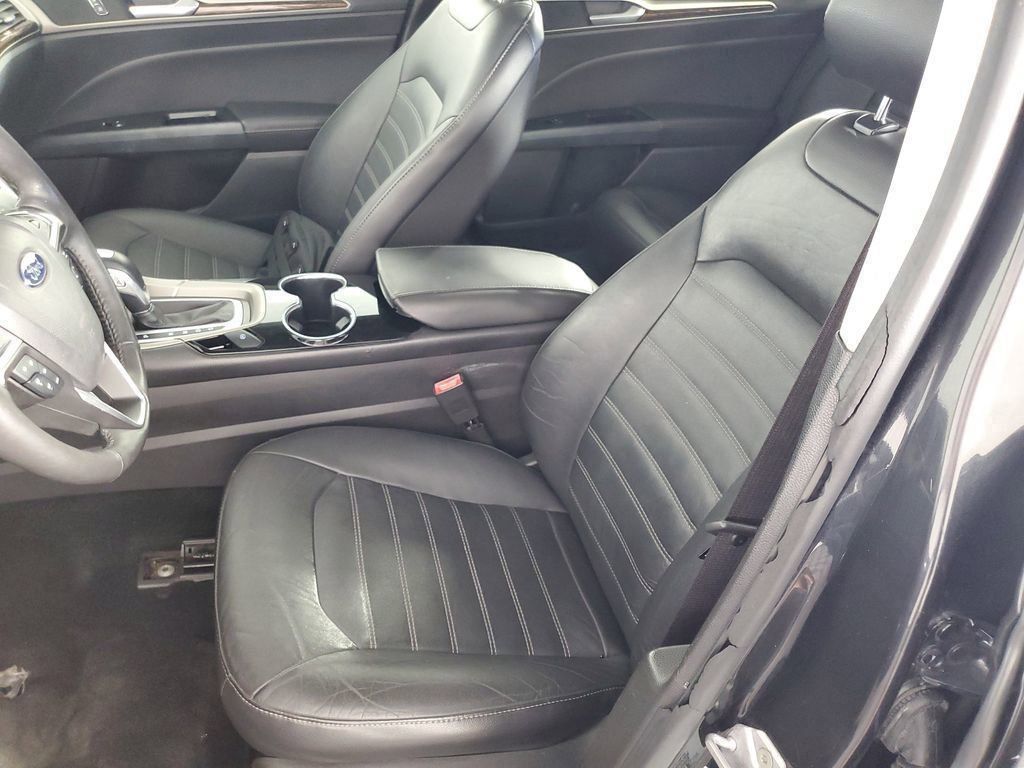 2014 Ford Fusion SE photo 10