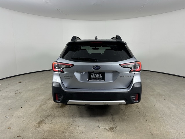 2022 Subaru Outback Limited photo 4