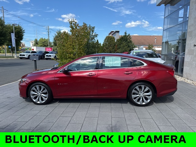 2017 Chevrolet Malibu Premier photo 4