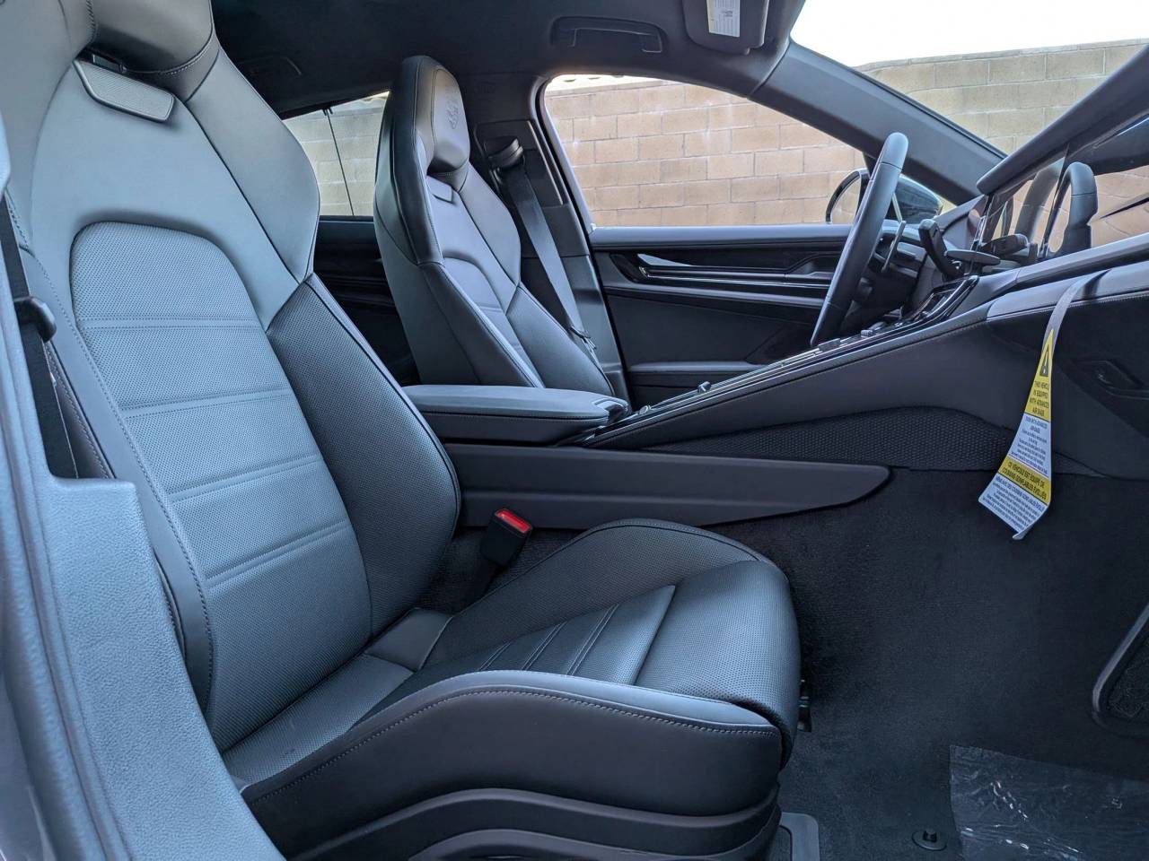2026 Porsche Panamera E-Hybrid 4 photo 22
