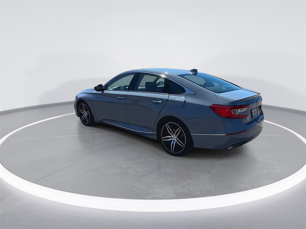 2022 Honda Accord Touring 2.0T photo 9