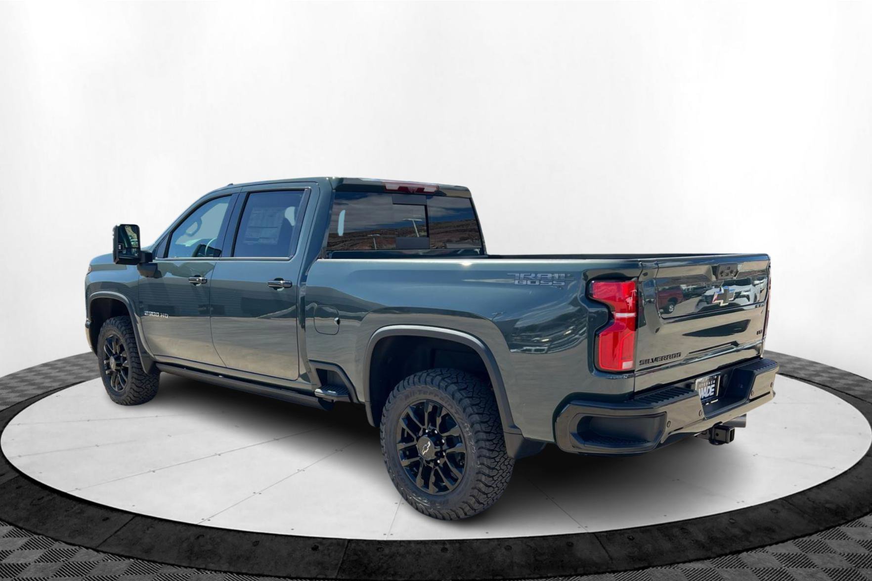 2026 Chevrolet Silverado 2500HD LTZ photo 3