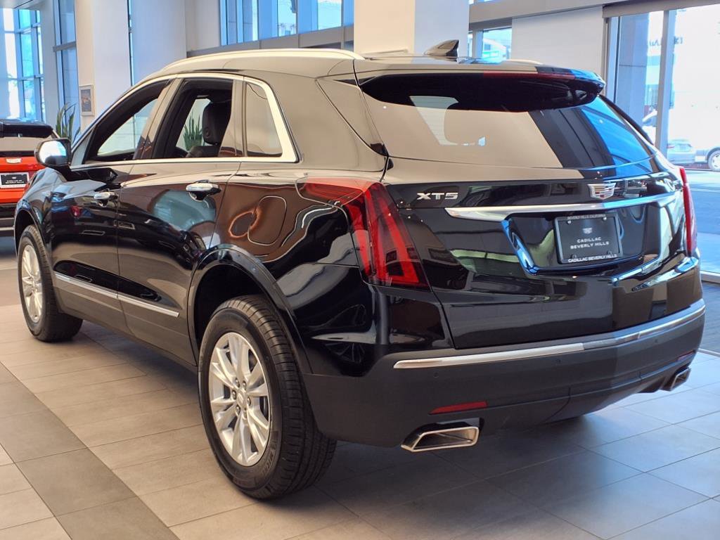2025 Cadillac XT5 Luxury photo 6