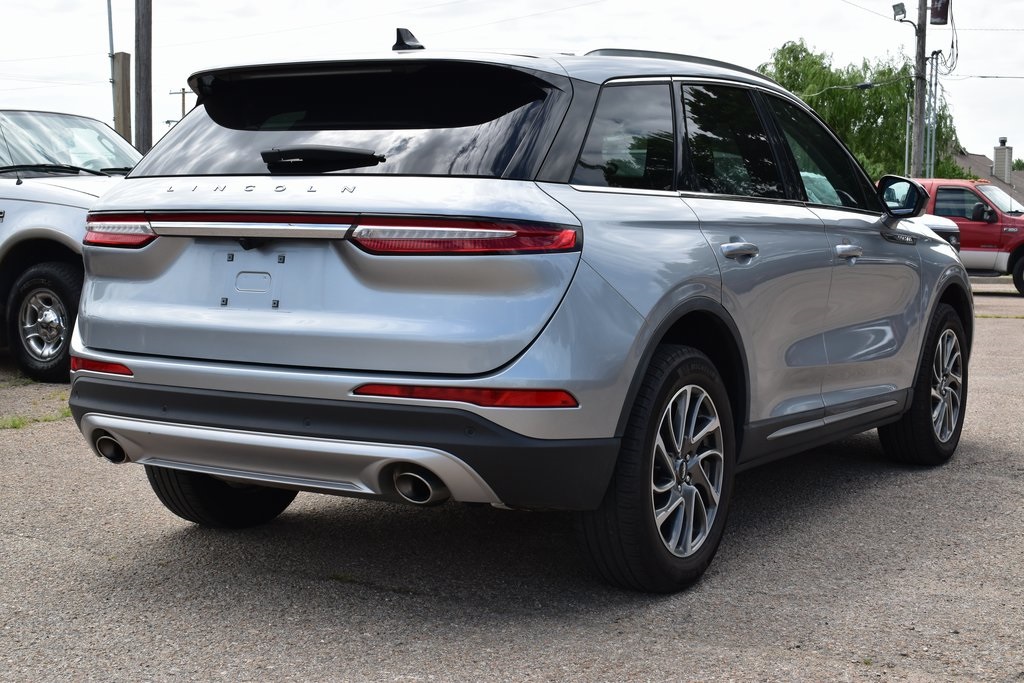 2021 Lincoln Corsair Standard photo 5