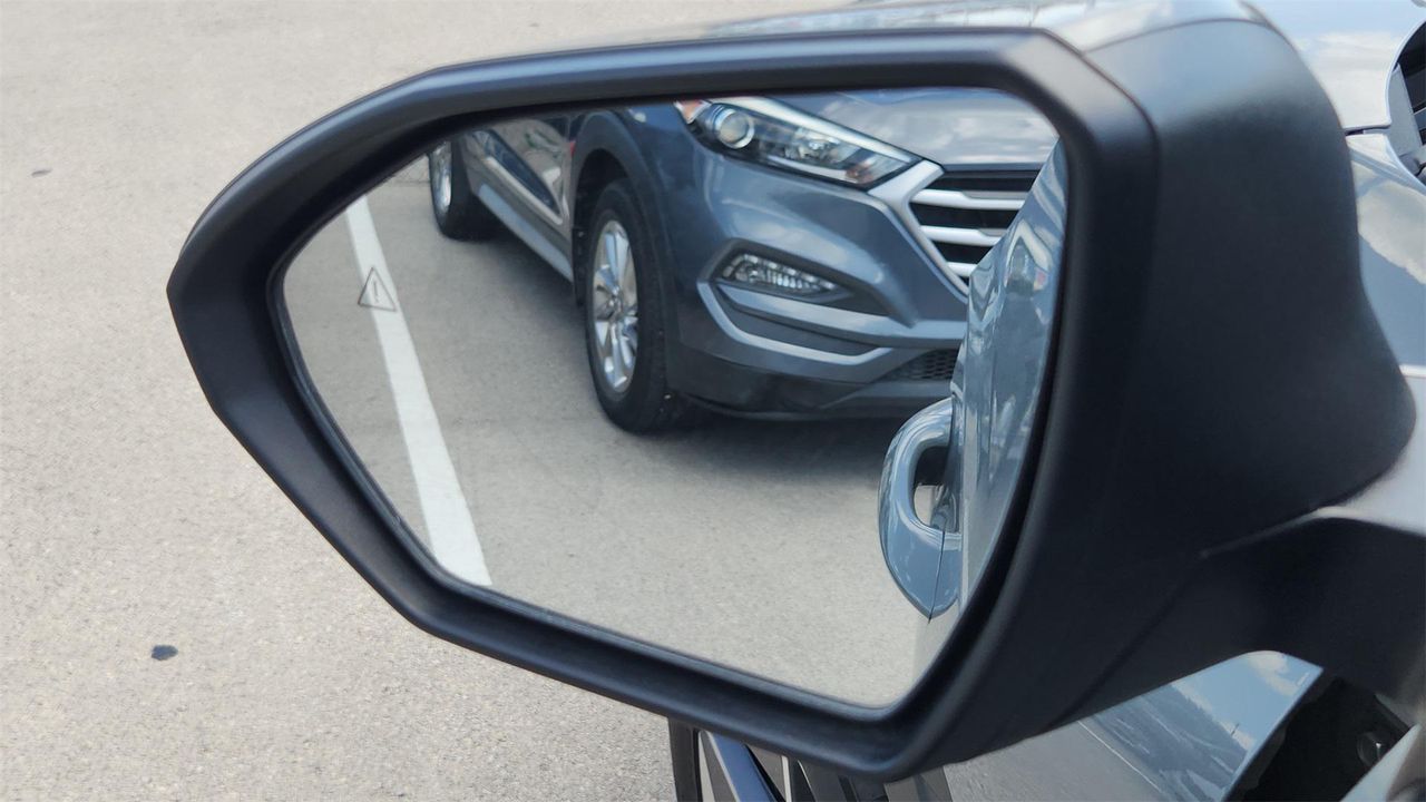 2025 Hyundai Tucson SEL Convenience photo 12