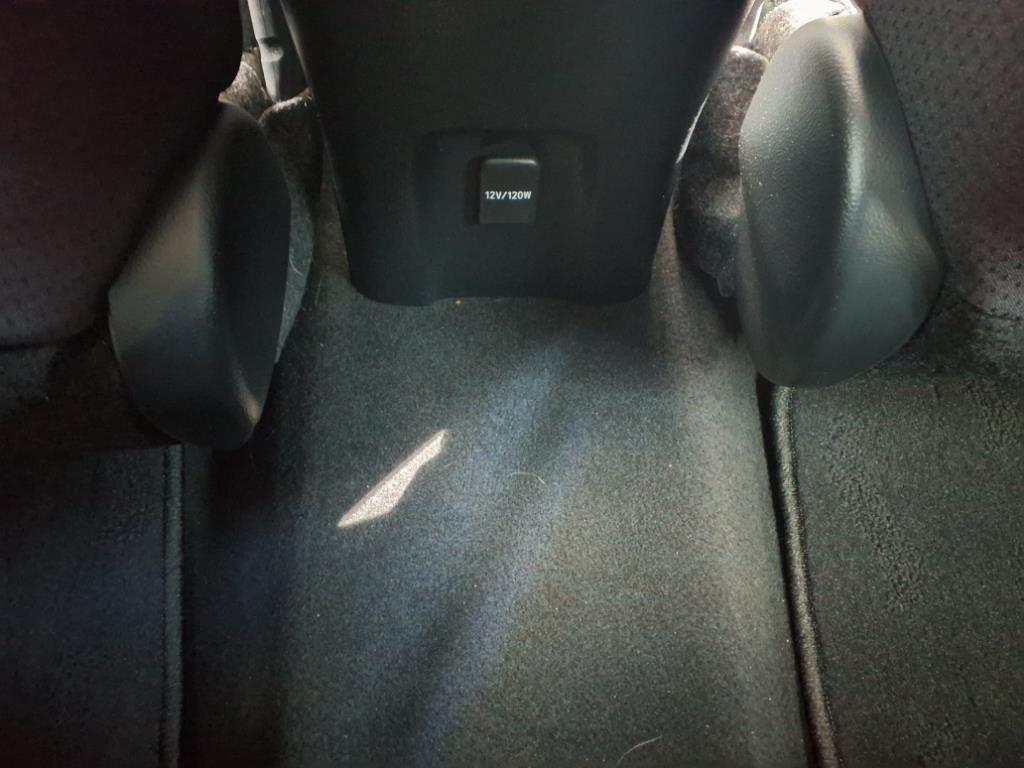 2019 Toyota Prius Prime Plus photo 9