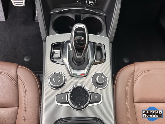 2024 Alfa Romeo Stelvio Ti photo 14