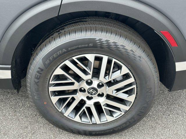 2026 Hyundai Palisade SEL photo 16