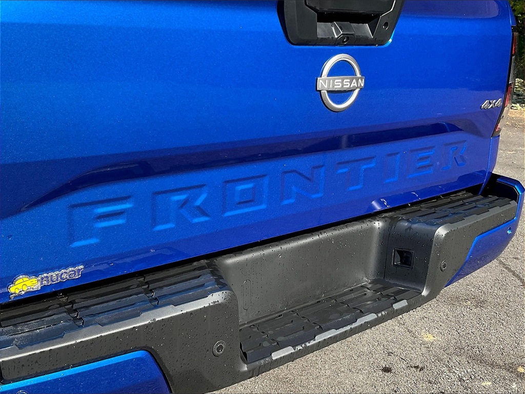 2025 Nissan Frontier SV photo 27