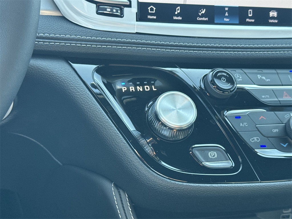 2026 Chrysler Pacifica Limited photo 26