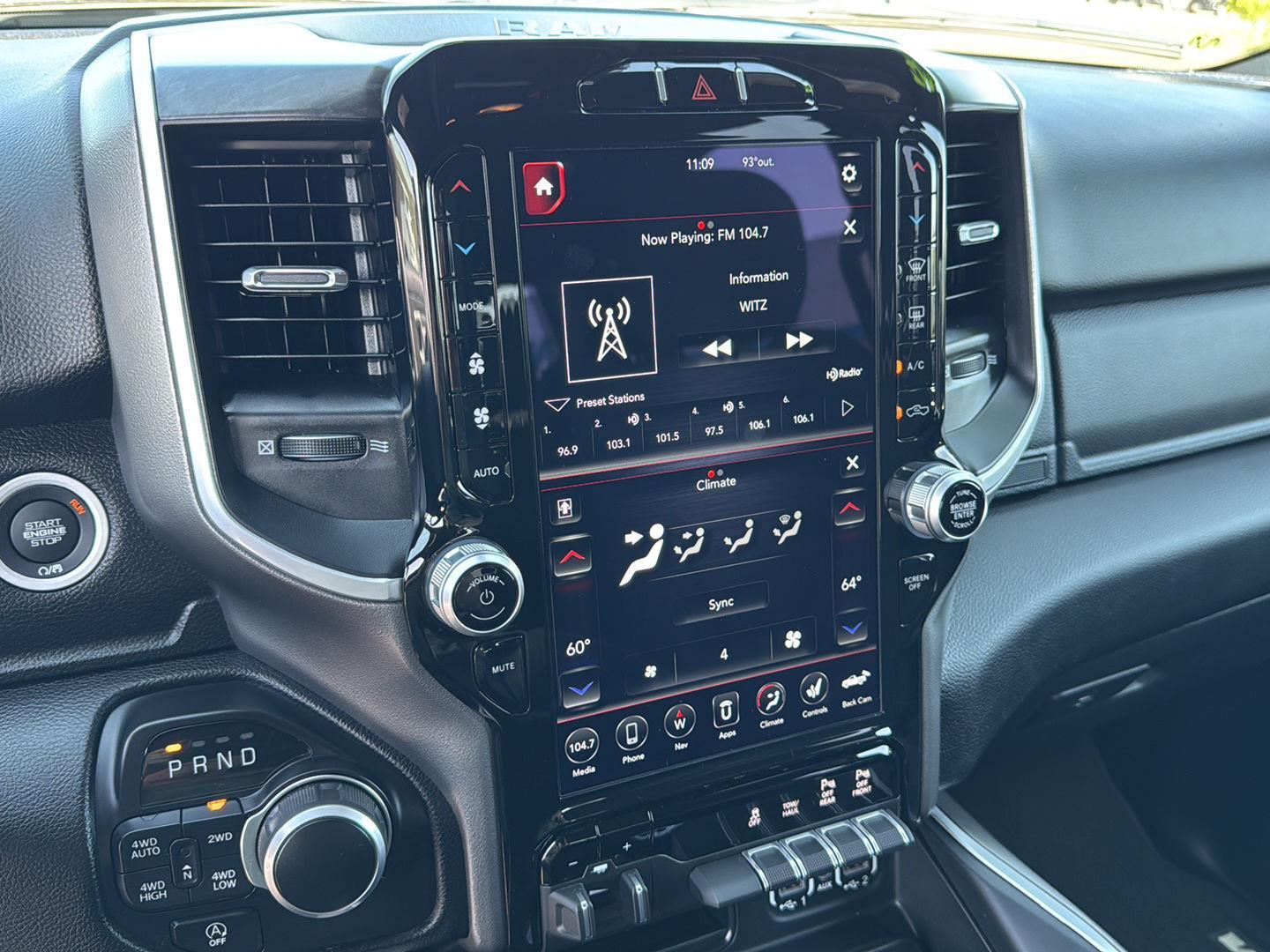 2021 Ram 1500 Big Horn photo 6