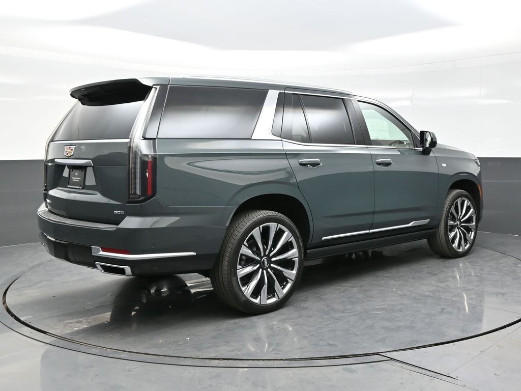 2026 Cadillac Escalade Luxury photo 6