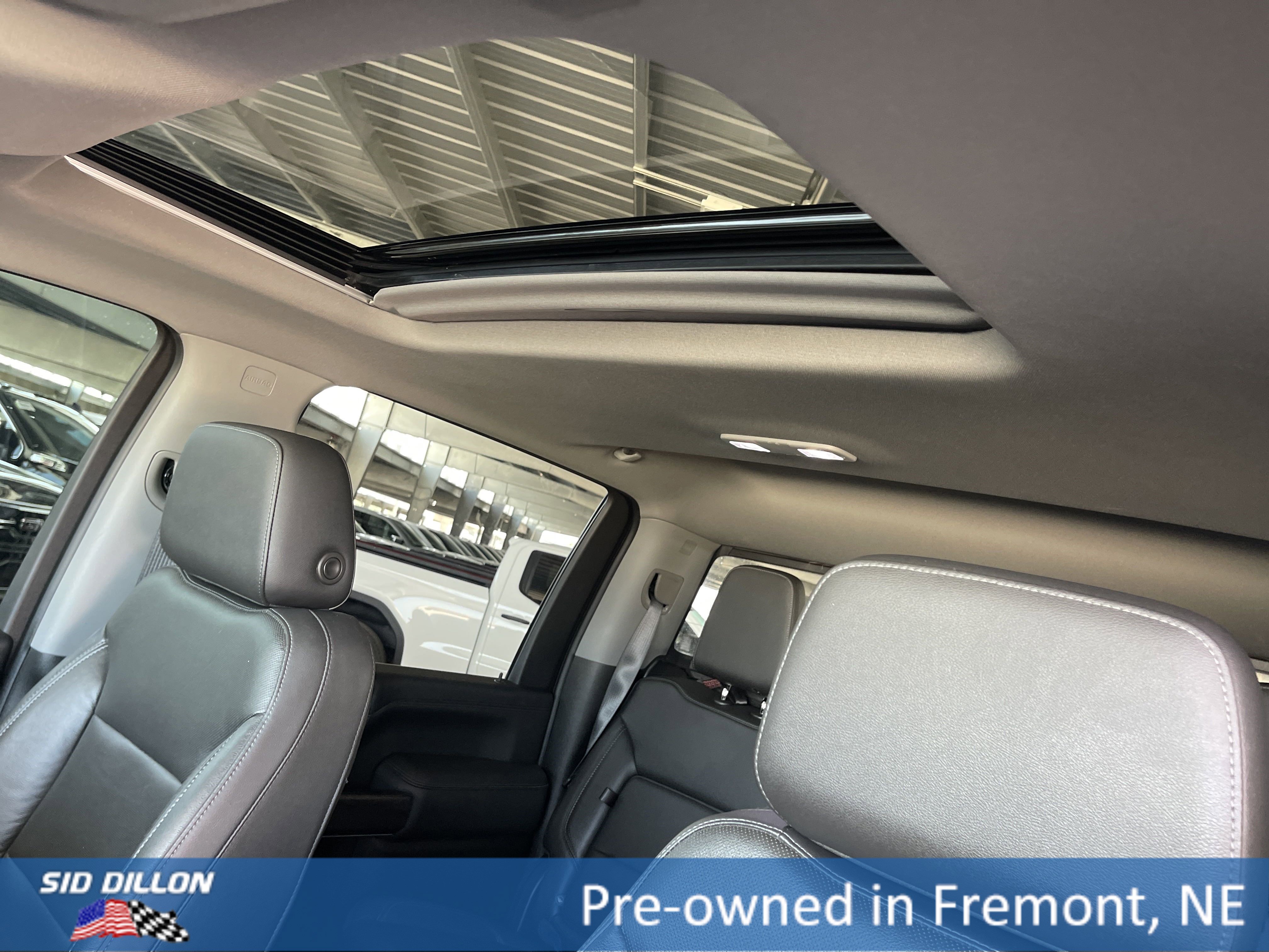 Used 2020 Shadow Gray Metallic Chevrolet LTZ image 11