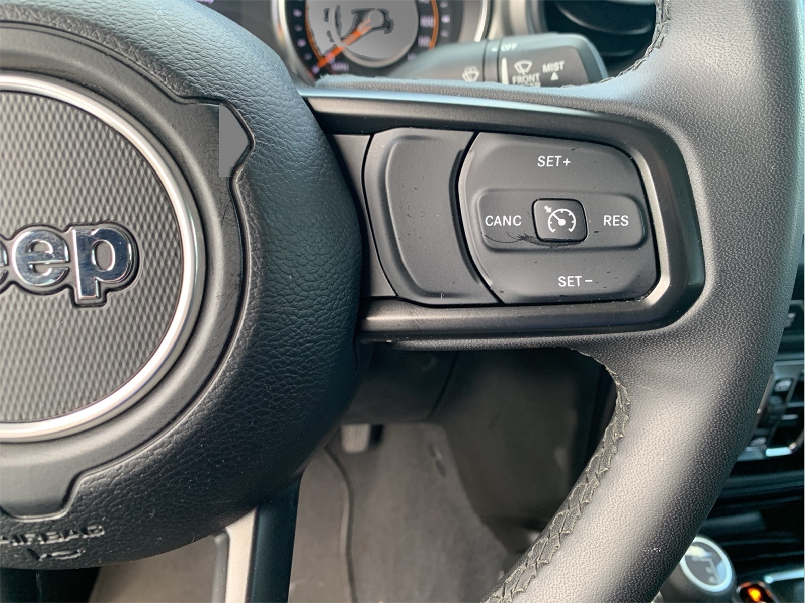 2023 Jeep Gladiator Sport S photo 16