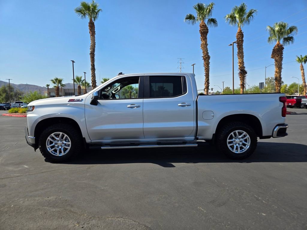 2020 Chevrolet Silverado 1500 LT photo 3
